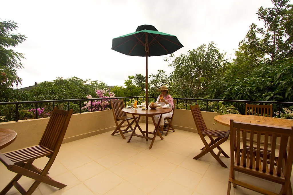 Randholee Resort & Spa Kandy Hotel